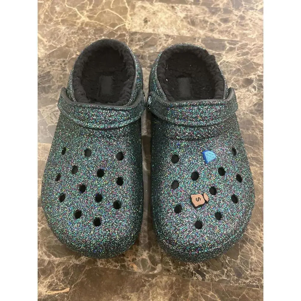 Crocs Unisex Adult Classic Lined Clog Fuzzy Slippers - Picture 1 of 4